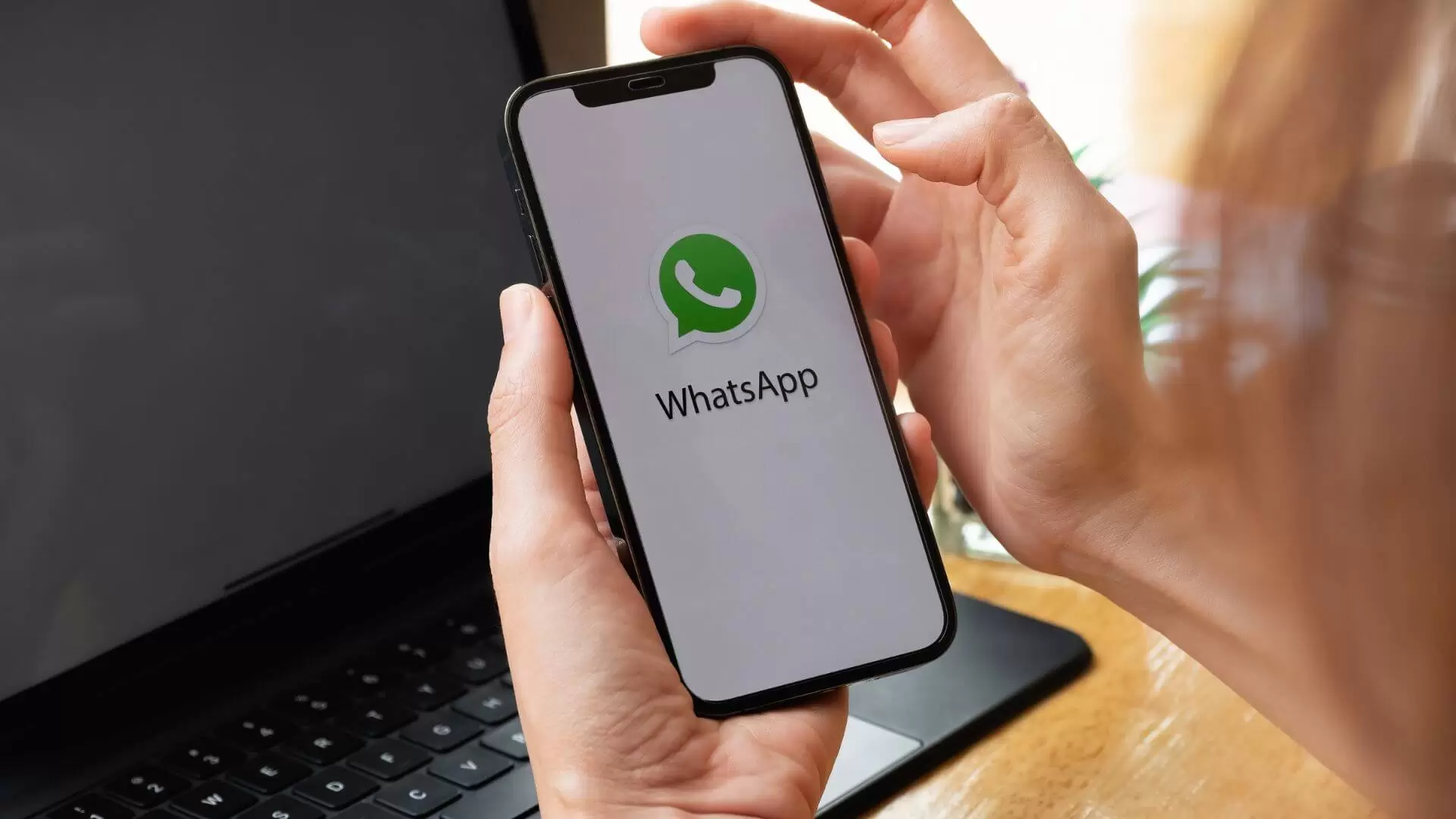 What Makes A Good Instant Messaging App Like Whatsapp and Messenger (1)